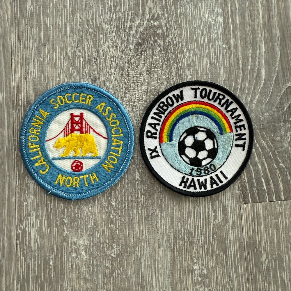2 x vintage soccer patches ⚽️